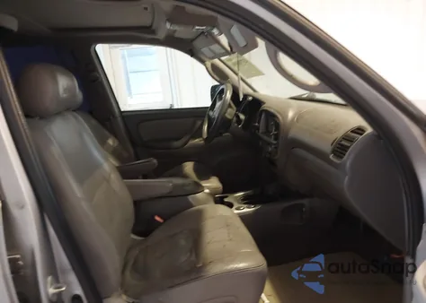 2001 Toyota Sequoia Limited V8 from USA, damaged, VIN 5TDBT48A21S004330